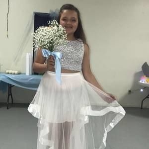 Meet your Posher, Hailey